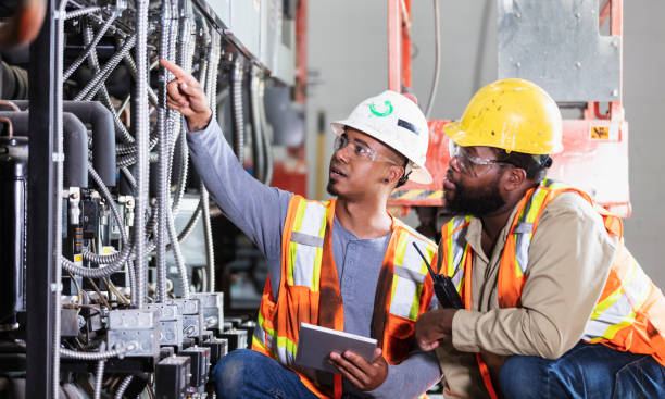 Best Electrical Contractors for Businesses  in Hudsonville, MI